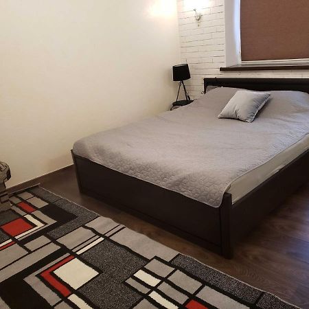 Unique 1 Bd Apt Dt W/Free Parking And Wi-Fi Apartamento Chisinau Exterior foto
